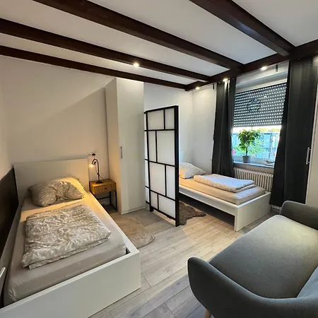 Schoene Am Flughafen Mg63 Bis Mg66 Mönchengladbach