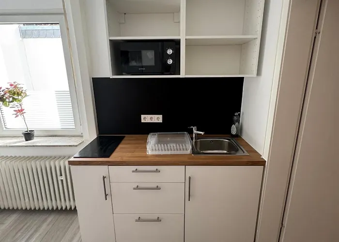 Schoene Am Flughafen Mg63 Bis Mg66 아파트 *