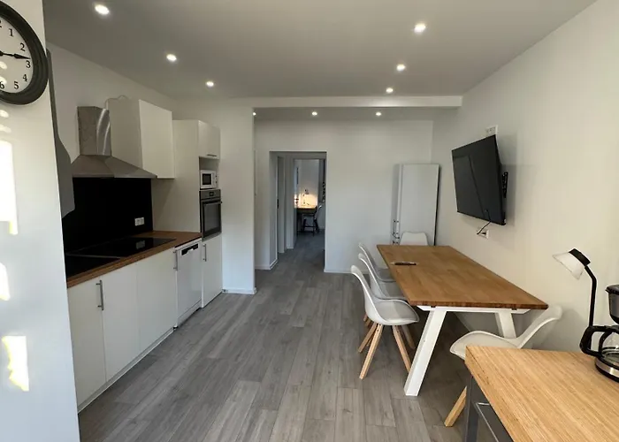 아파트 Schoene Am Flughafen Mg63 Bis Mg66 뮌헨글라드바흐